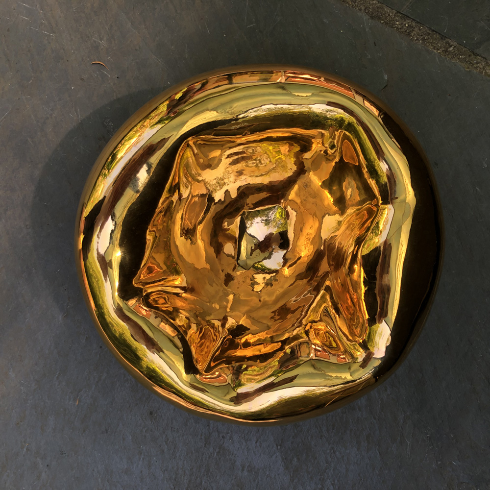 Midas, ceramic, stoneware by Betka Milligan